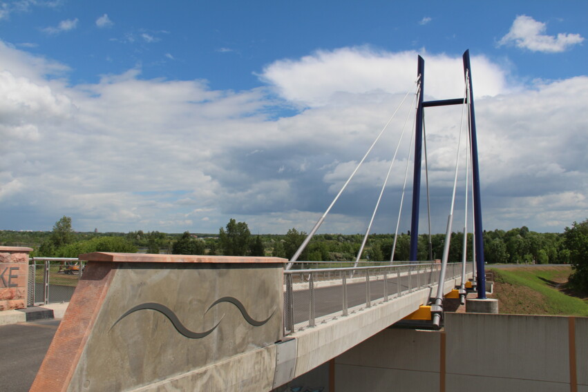 Pylonbr&uuml;cke Bild 04_Seitenansicht