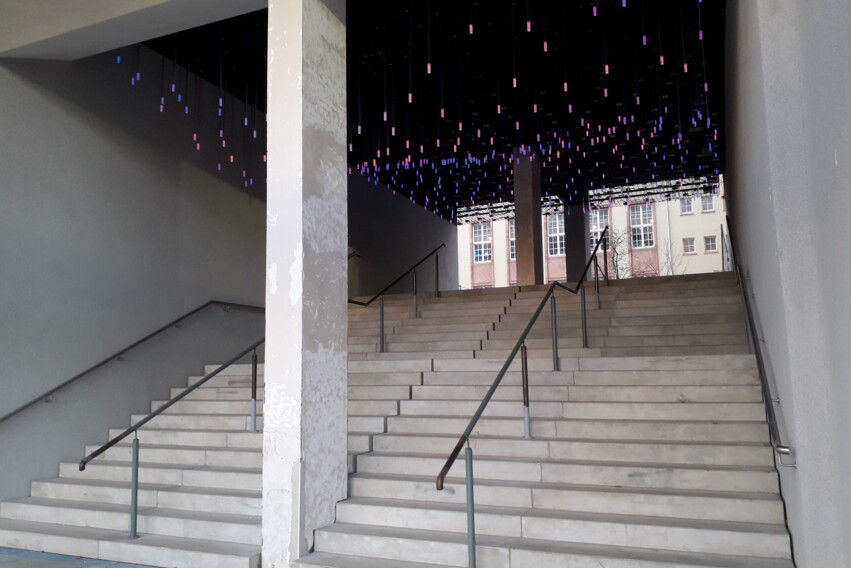 S-3970 The Post - Eingangsbereich