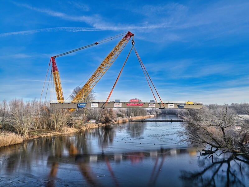 Br&uuml;cke Ruderkanal Einheben Br&uuml;cke 3